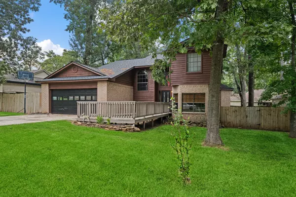 Conroe, TX 77356,122 April Wind DR E