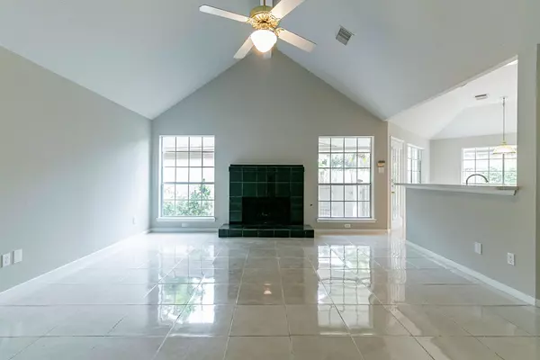 Sugar Land, TX 77479,1711 Monvale LN