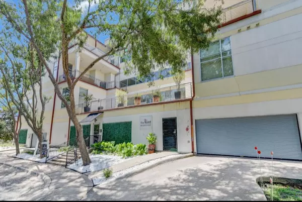 102 Quitman ST #301, Houston, TX 77009