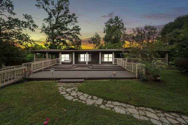 17935 E Williams RD, Conroe, TX 77303