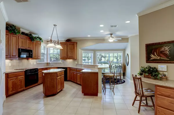 La Grange, TX 78945,207 Summit DR