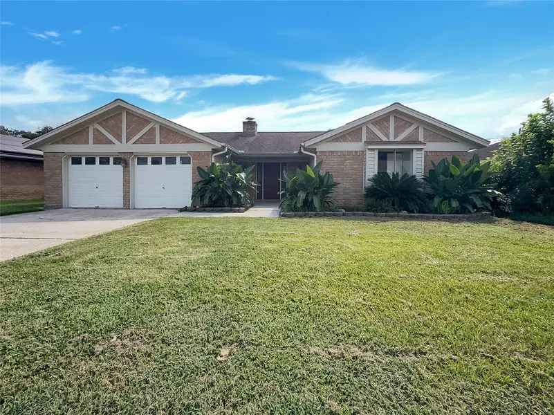 3201 Brookhollow DR, Deer Park, TX 77536