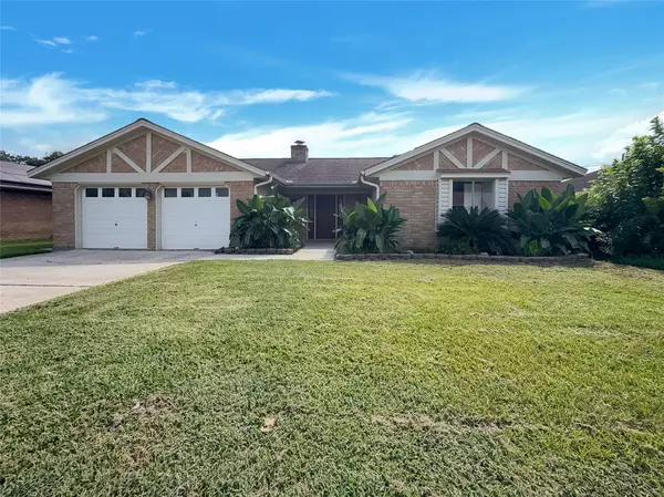 3201 Brookhollow DR, Deer Park, TX 77536