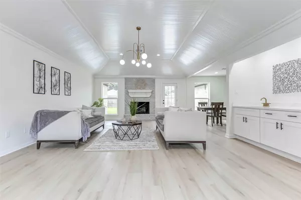 Stafford, TX 77477,3351 S Sutton Square