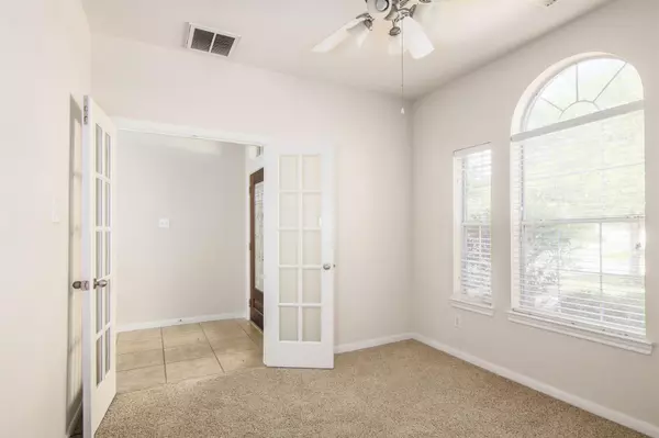 Porter, TX 77365,25609 Tiverton Forest CT