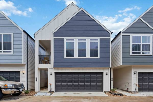 6114 De Campo ST, Houston, TX 77091
