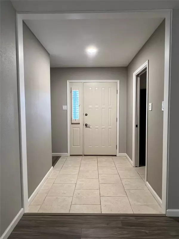 San Antonio, TX 78231,13718 Castle Grove DR