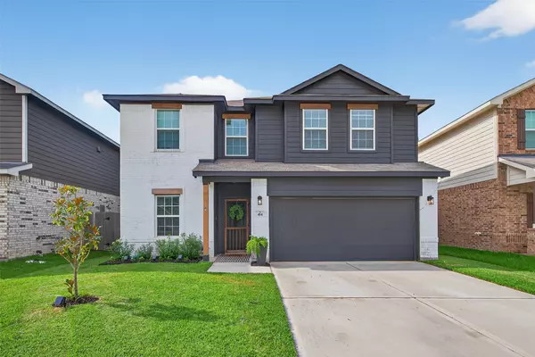 414 Almond Willow LN, Crosby, TX 77532