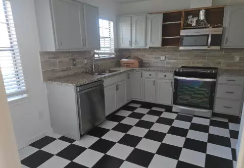 Houston, TX 77083,15706 Schumann LN