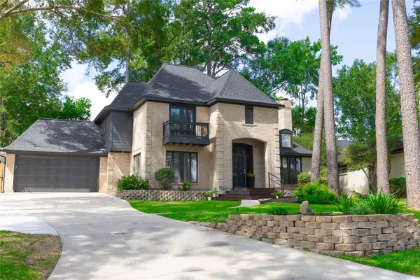144 Lake View CIR, Conroe, TX 77356