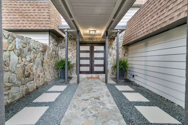 Conroe, TX 77304,100 Hiwon DR