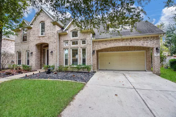 2206 Montclair Oaks LN,  Spring,  TX 77386