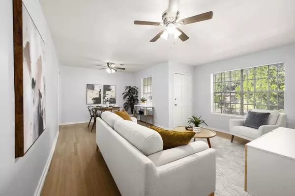 Houston, TX 77047,4326 Akard ST