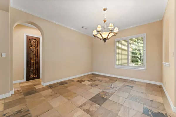 Houston, TX 77069,105 Marble Cottage LN