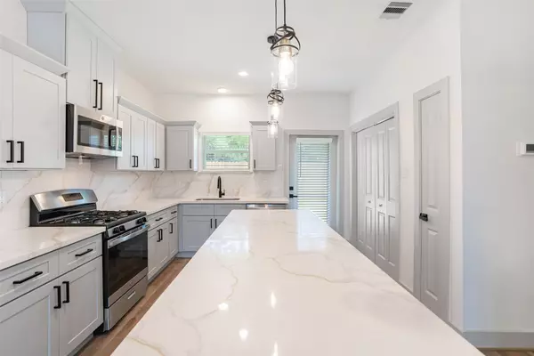 Houston, TX 77076,207 Dipping Stream ST