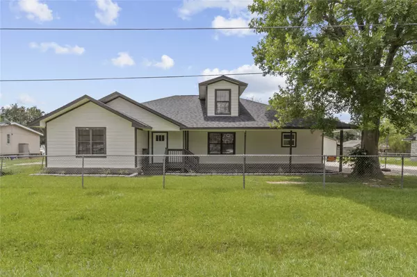 2954 County Road 855, Alvin, TX 77511
