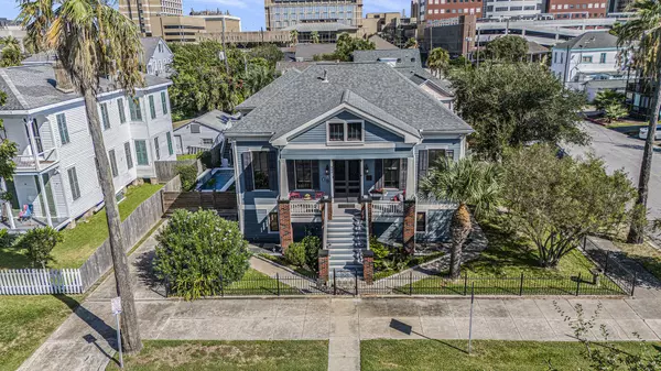 Galveston, TX 77550,902 Winnie ST