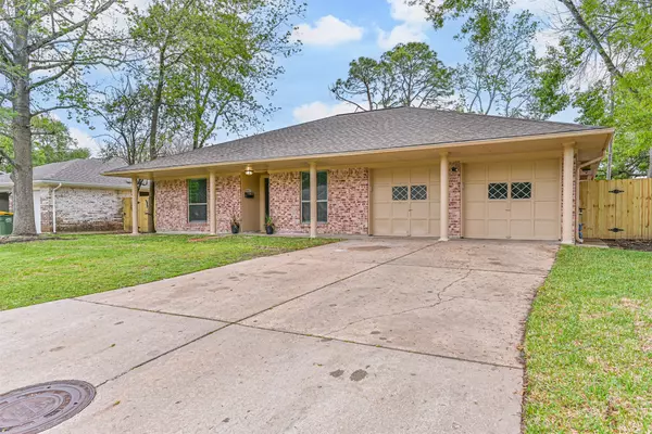 Pearland, TX 77584,5306 Apple Springs DR