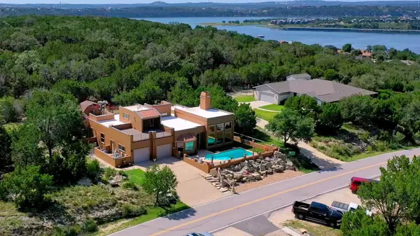 3211 Constitution DR, Lago Vista, TX 78645