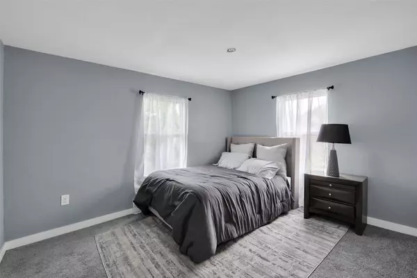 Houston, TX 77022,1016 Apache ST