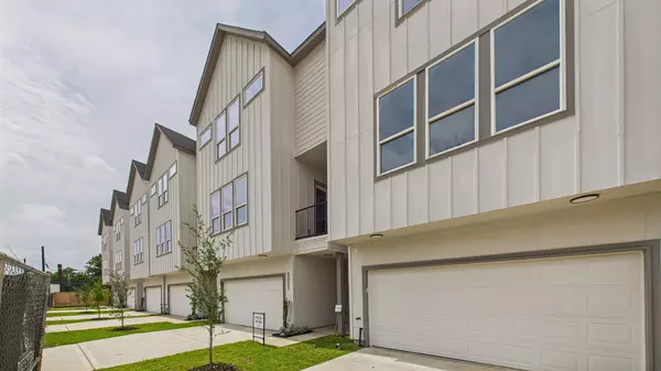 1811 Brooks ST, Houston, TX 77026