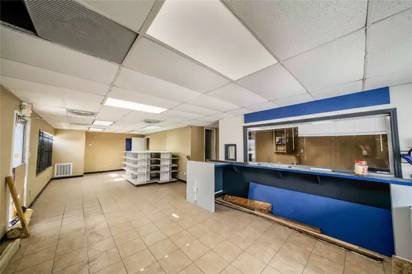 Houston, TX 77009,815 Quitman ST