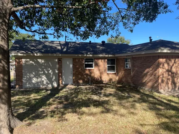 Houston, TX 77016,6406 Guadalupe ST