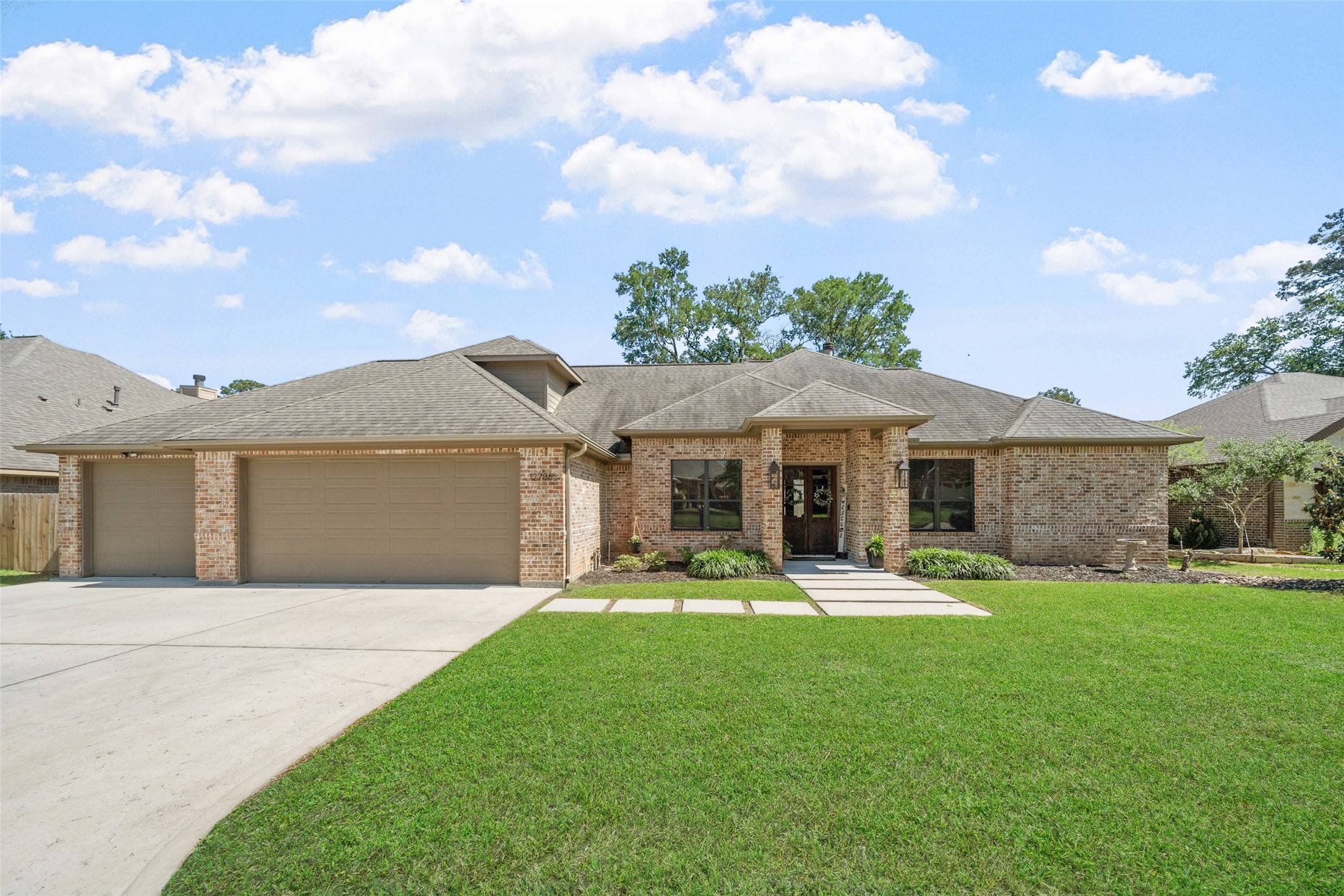12786 Virgo DR,  Willis,  TX 77318