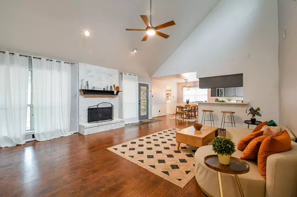 115 Pine Manor DR, Conroe, TX 77385
