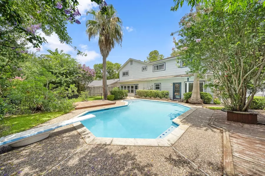 12239 Monticeto LN, Meadows Place, TX 77477