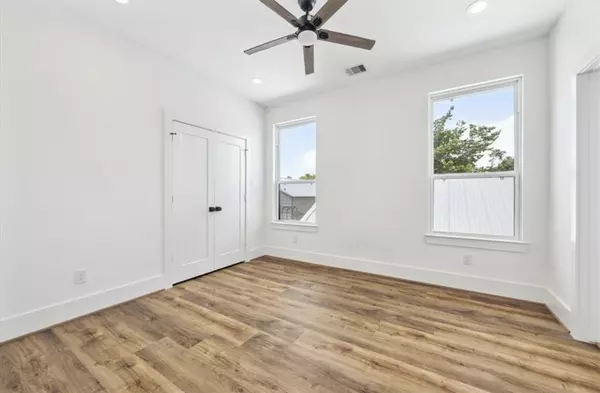 316 N Everton ST #A, Houston, TX 77003