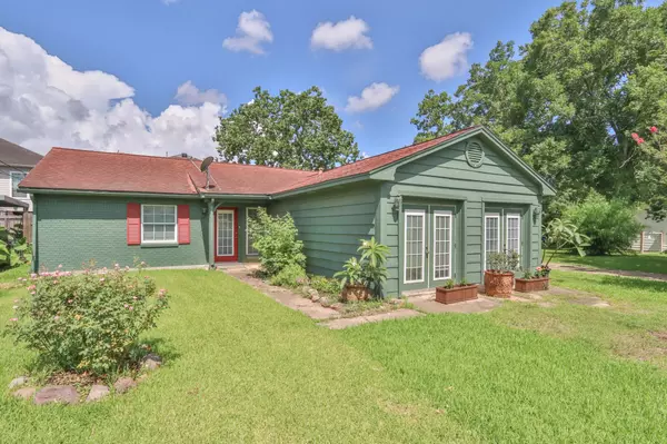 Kemah, TX 77565,434 Lakeside DR