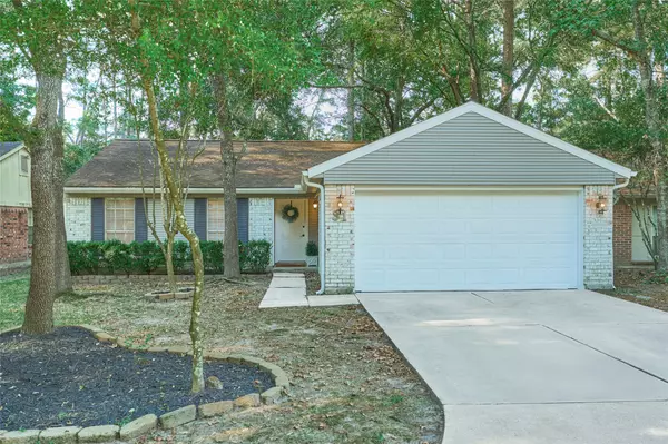 31 Dellforest CT, The Woodlands, TX 77381