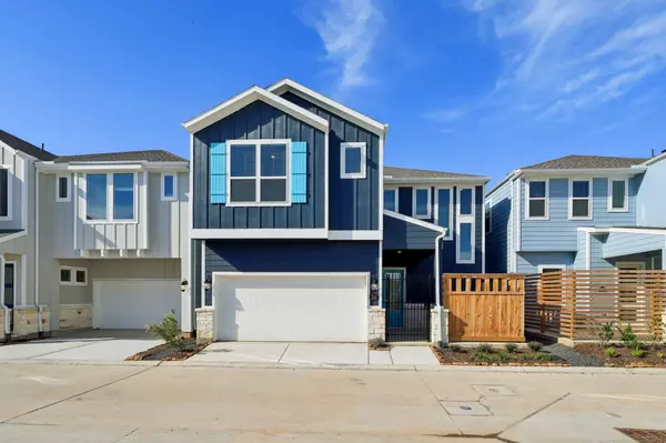 Kemah, TX 77565,715 Topwater TRL