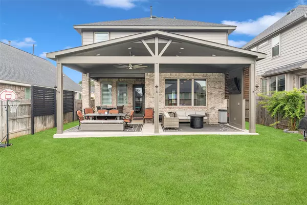 Pinehurst, TX 77362,1443 Northwood Bluff LN