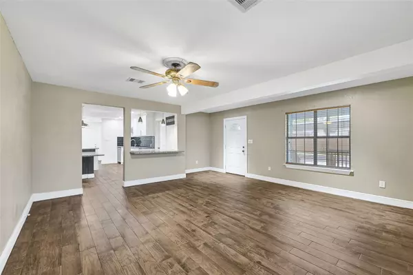 Houston, TX 77022,6825 Appleton ST