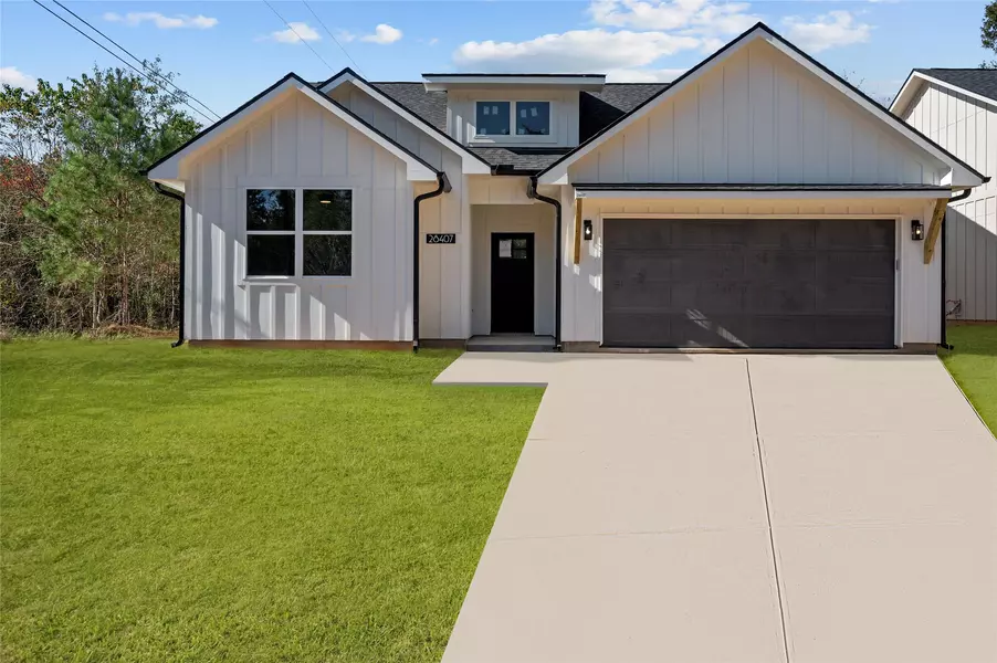 28407 Champion Oaks DR, Magnolia, TX 77354