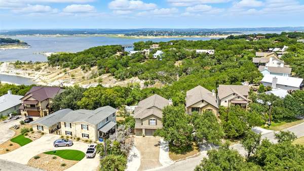 605 Riviera DR, Canyon Lake, TX 78133