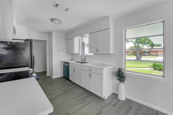 Houston, TX 77034,9931 Kittrell ST