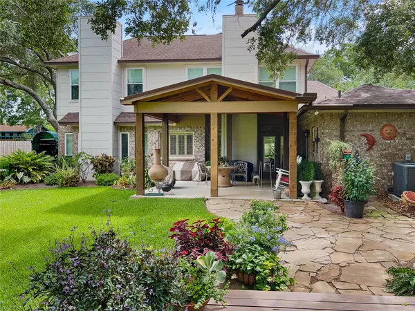 Lake Jackson, TX 77566,201 Huckleberry DR