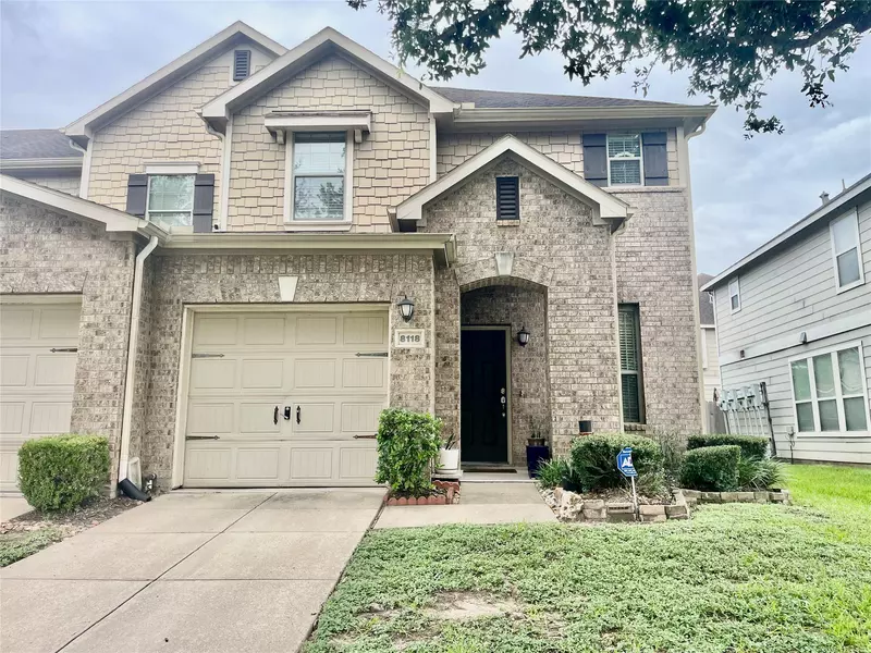 8118 Barnes Ridge LN, Houston, TX 77072