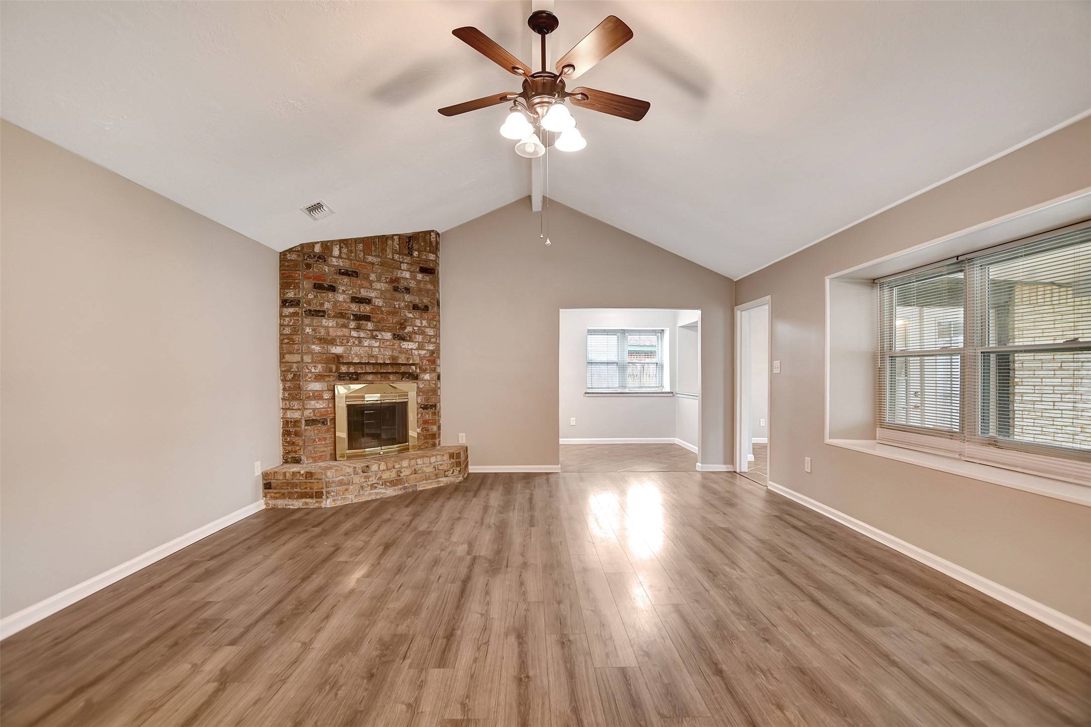 5342 Abercreek AVE,  Friendswood,  TX 77546