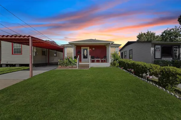 1227 Common Park DR, Houston, TX 77009