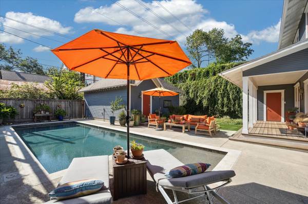 Houston, TX 77007,805 Heights BLVD