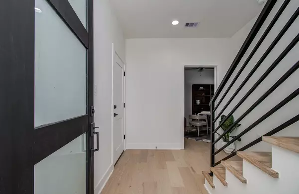 Houston, TX 77055,8702 Ojeman Villas DR