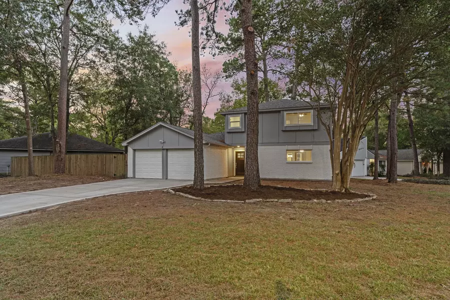4 Dashwood Forest ST, The Woodlands, TX 77381