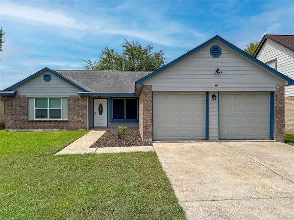 2812 Forest Hills DR, League City, TX 77573