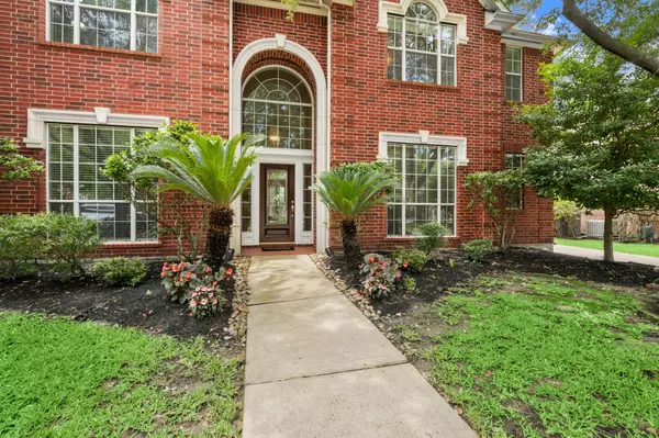 9607 Woodcliff Lake DR, Spring, TX 77379