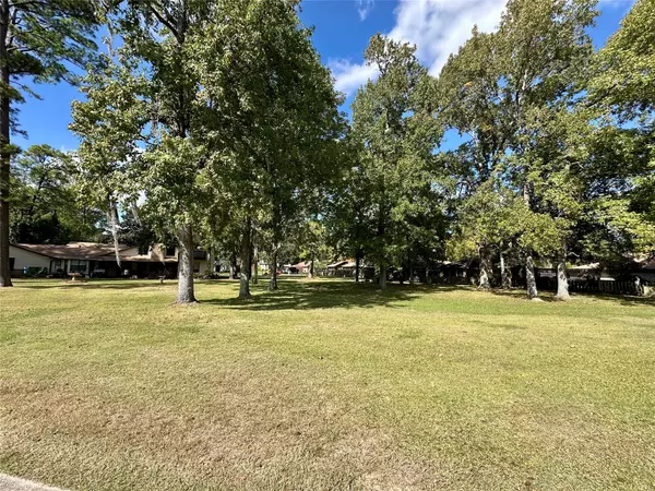 Crosby, TX 77532,16048 Dunes DR