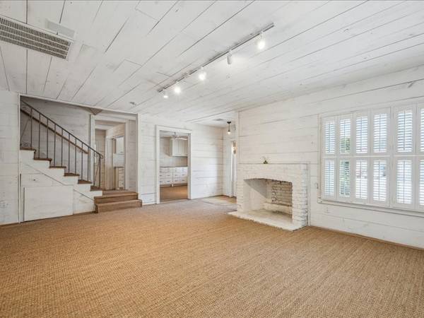 2025 W Alabama ST, Houston, TX 77098